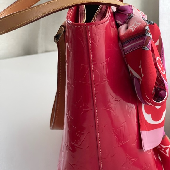 💗Louis Vuitton Houston bag in pretty pink color - Picture 14 of 15